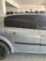 RENAULT MEGANE 2 SAĞ ARKA KAPI CAMI HATASIZ ORJİNAL ÇIKMA