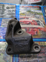 92AB-6030-DA Escort 1.6/8 valf motor takozu bağlantı Braketi
