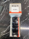 LR059772 Land Rover Discovery Sport Cam Açma Düğmesi Sol