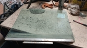 MERCEDES 1988 126 BALİNA KASA SAĞ ARKA KAPI CAMI