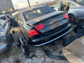 AUDİ A8 ARKA CAM