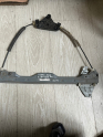PEUGEOT 301 C ELYSEE SAĞ ÖN CAM KRİKOSU 9674412380