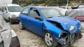 Opel Corsa sağ ön kapı tek kapı