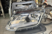 VOLKSWAGEN AMAROK SOL FAR ORJİNAL EYUPCAN OTO'DA