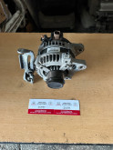 Toyota Verso 1.6 1zr şarj dinamosu