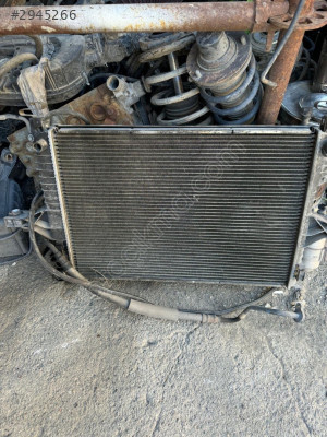 Volvo s60 2.5 çıkma radyatör seti