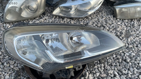 Fiat Doblo sağ far