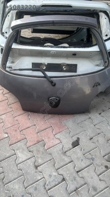 Ford ka bagaj