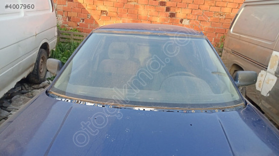 Mazda 323 hb ön cam yedek parça