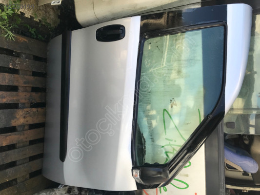 FİAT DOBLO SAĞ ÖN KAPI
