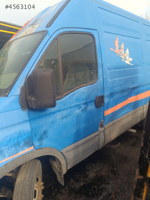 Iveco daily sol ön kapı