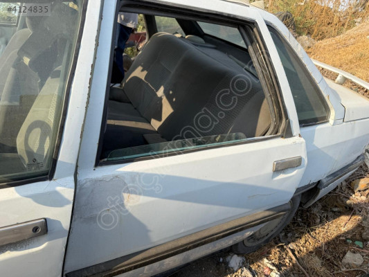 RENAULT 21 SOL ARKA KAPI ÇITASI BANDI