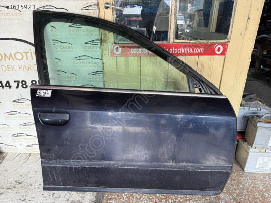 AUDİ A6 SAĞ ÖN KAPI CAMI ORJİNAL ÇIKMA 98-04 MODEL