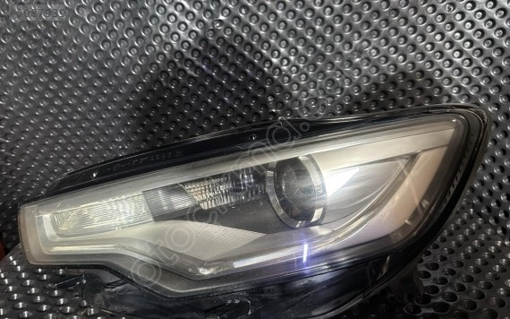 AUDİ A6 SOL FAR