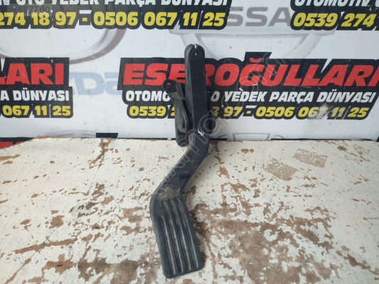 FORD FOCUS 1 GAZ PEDALI
