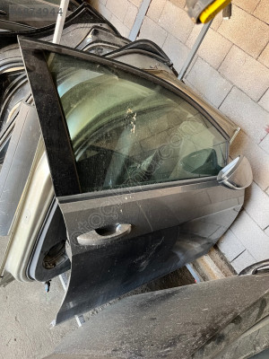 VOLKSWAGEN GOLF 7 SAĞ ÖN KAPI