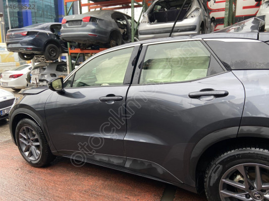 LEXUS LBX SOL ARKA KAPI DOLU 2025 MODEL