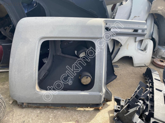 OPEL COMBO C SAĞ ARKA ÇAMURLUK SACI ÜST
