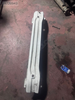Fiat egea ön tampon demiri
