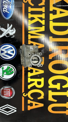 Renault Clio 4  0.9 motor gaz kelebeği
