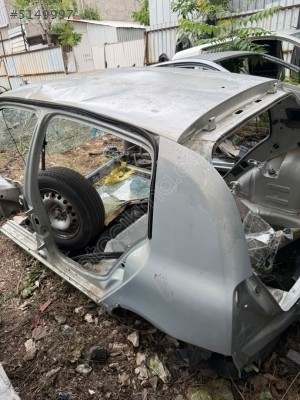 RENAULT CLİO TAVAN ARKA