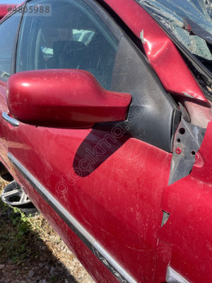 Renault Megane iki sağ ayna