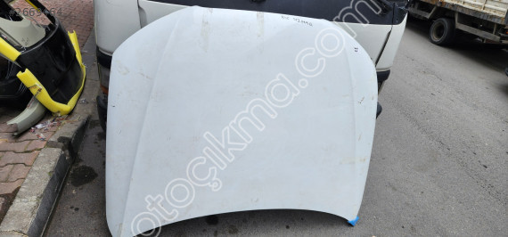 Audi a5 kaput 8t0823029d