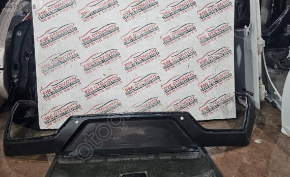 BMW X2 U10 ARKA TAMPON ALT EKİ ORJINAL