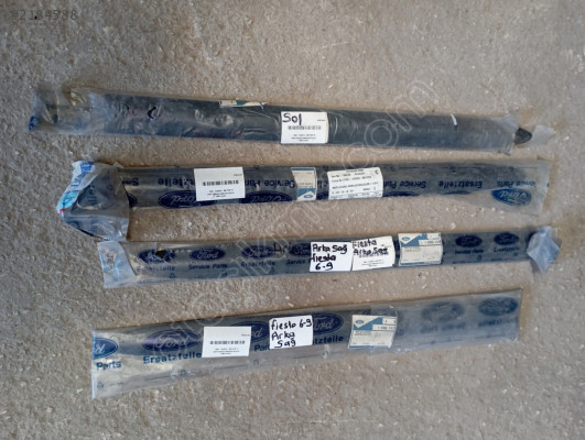 FORD FİESTA 96-99.ARKA KAPI ÇITALARI YS61A25532