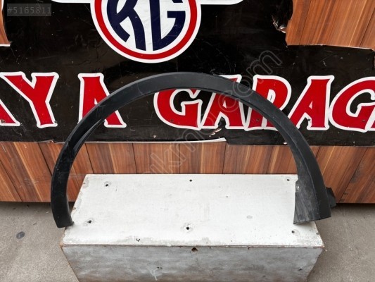 TOYOTA C-HR SAĞ ARKA DODİK 75605-F4070
