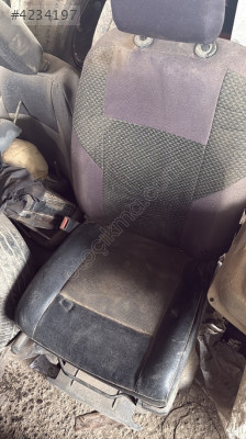 Opel Vivar koltuk