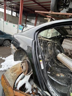 BMW E65 7 Serisi SAĞ ARKA ÇAMURLUK