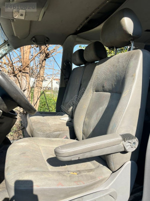 VOLKSWAGEN TRANSPORTER T5 KOLTUK