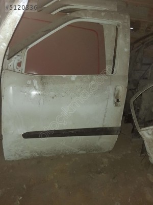 Fiat Doblo 3 sol ön kapı