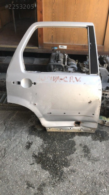 HONDA CRV SAĞ ARKA KAPI