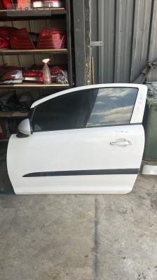 OPEL CORSA D SOL ÖN KAPI