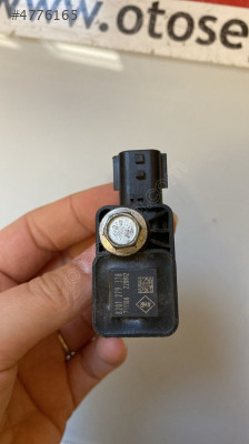 8201279378 dacia duster yan airbag darbe sensörü