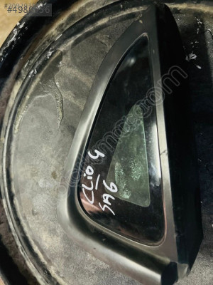 RENAULT CLİO ARKA SAĞ KELEBEK CAMI