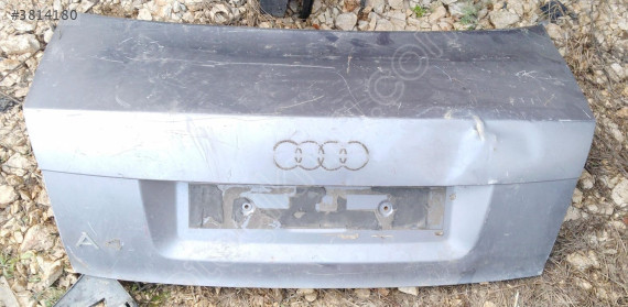 AUDİ A4 BAGAJ KAPAĞI ÇIKMA