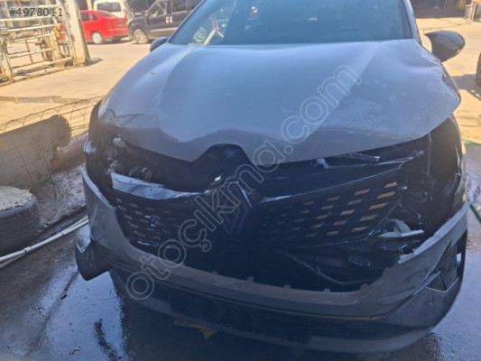 RENAULT CLİO KAPUT ÇIKMA