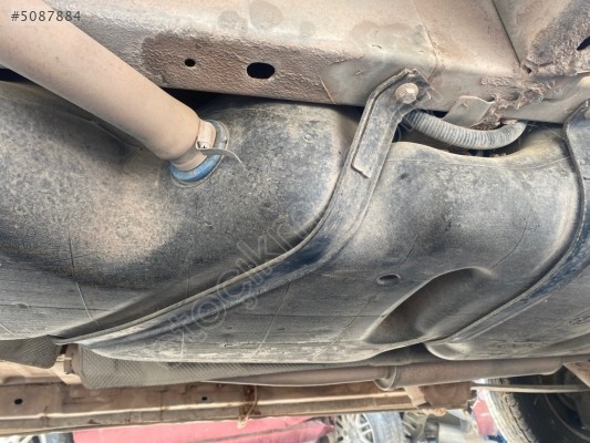 FORD TRANSİT CUSTOM YAKIT DEPOSU