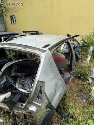 DACİA SANDERO TAVAN ARKA