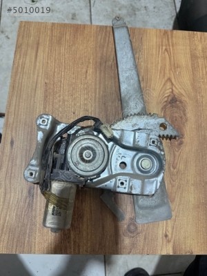 1999 MAZDA 323 SOL ARKA CAM MOTORU