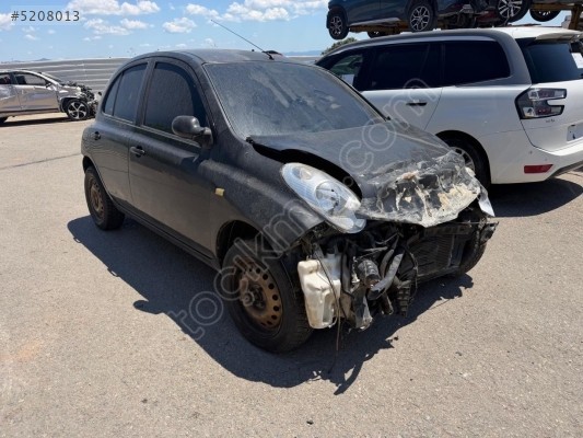 Micra K12 Kapı