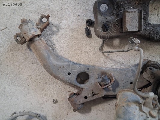 Mazda 626 FS Sol Ön Salıncak