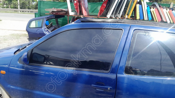 Polo hb coupe sol kapı camı