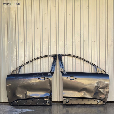 Ford kuga sağ ön kapı 20-24
