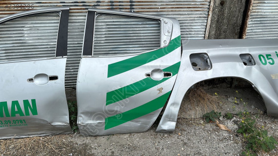 MITSUBİSHI L200 ÇIKMA ORJİNAL SOL ARKA KAPI