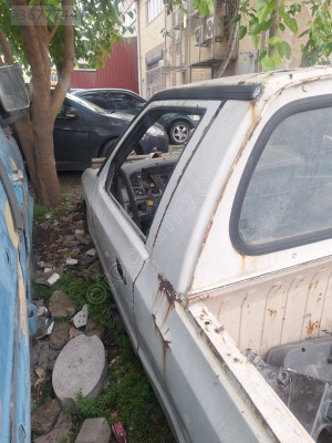 Skoda pickup sol ön kapı
