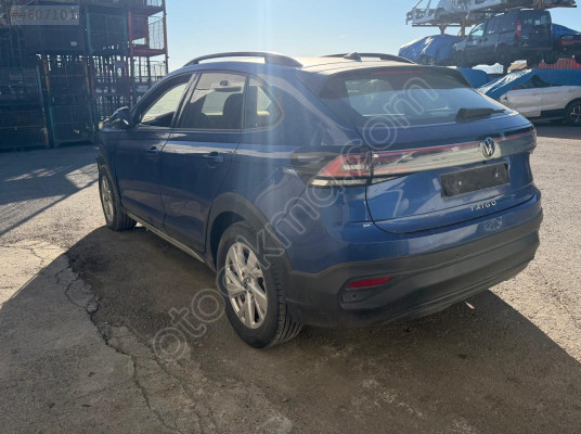 VOLKSWAGEN TAİGO BAGAJ KAPAGI